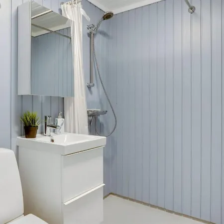Reinmoth - 100m From The Sea By Interhome Apartment *